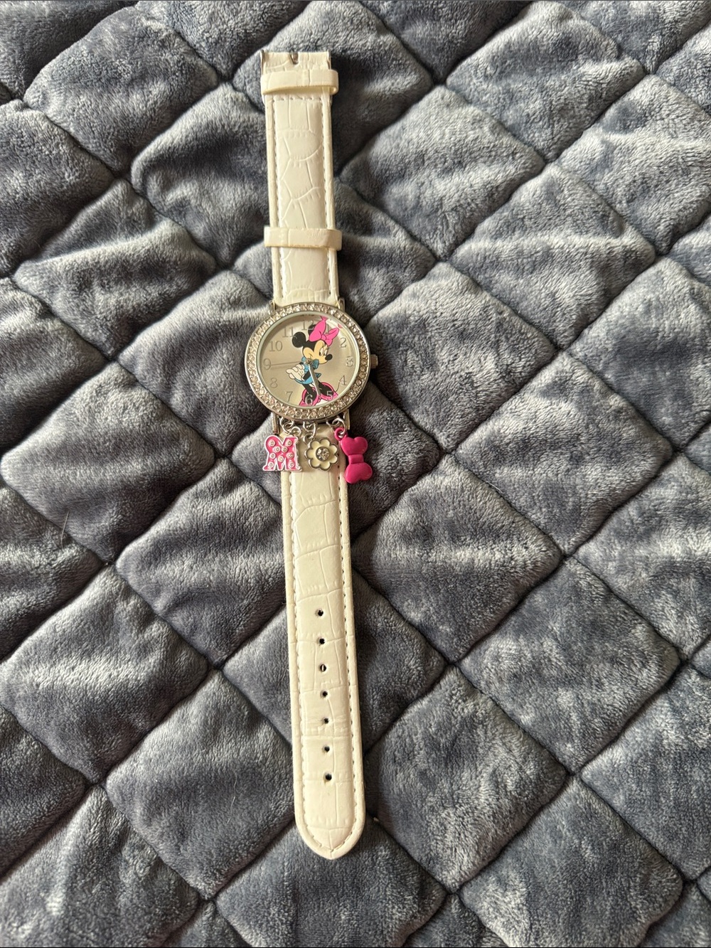 Minnie Mouse White Faux Leather Charm Watch